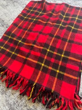 Faribo Red Tartan Plaid Fringe Blanket